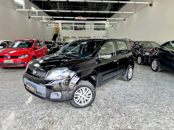 FIAT UNO 1.0 EVO VIVACE 8V FLEX 4P MANUAL
